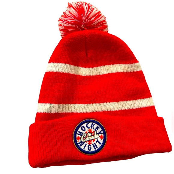 Red Toque - Picture 1 of 2
